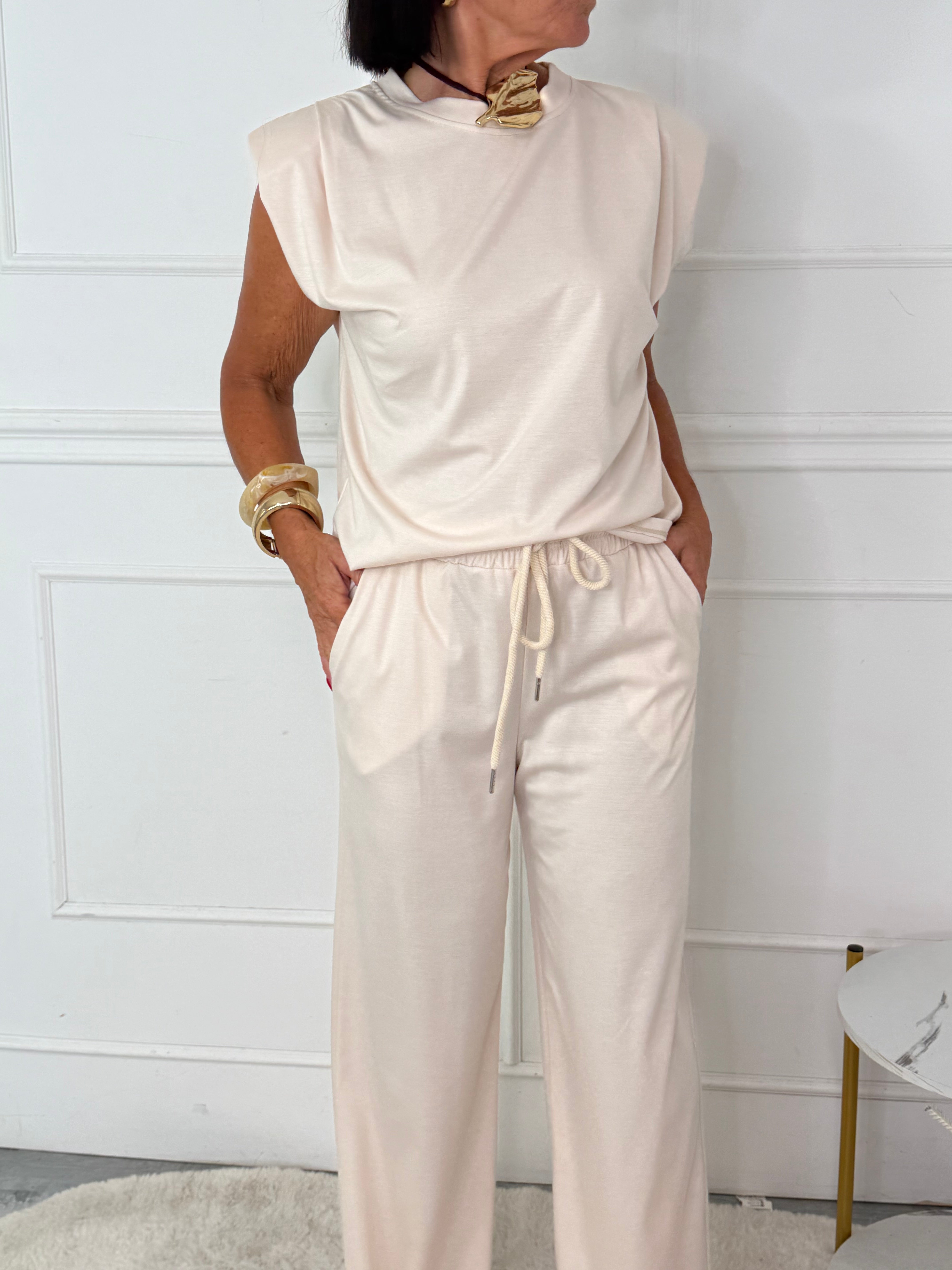 Completo Giulia Beige