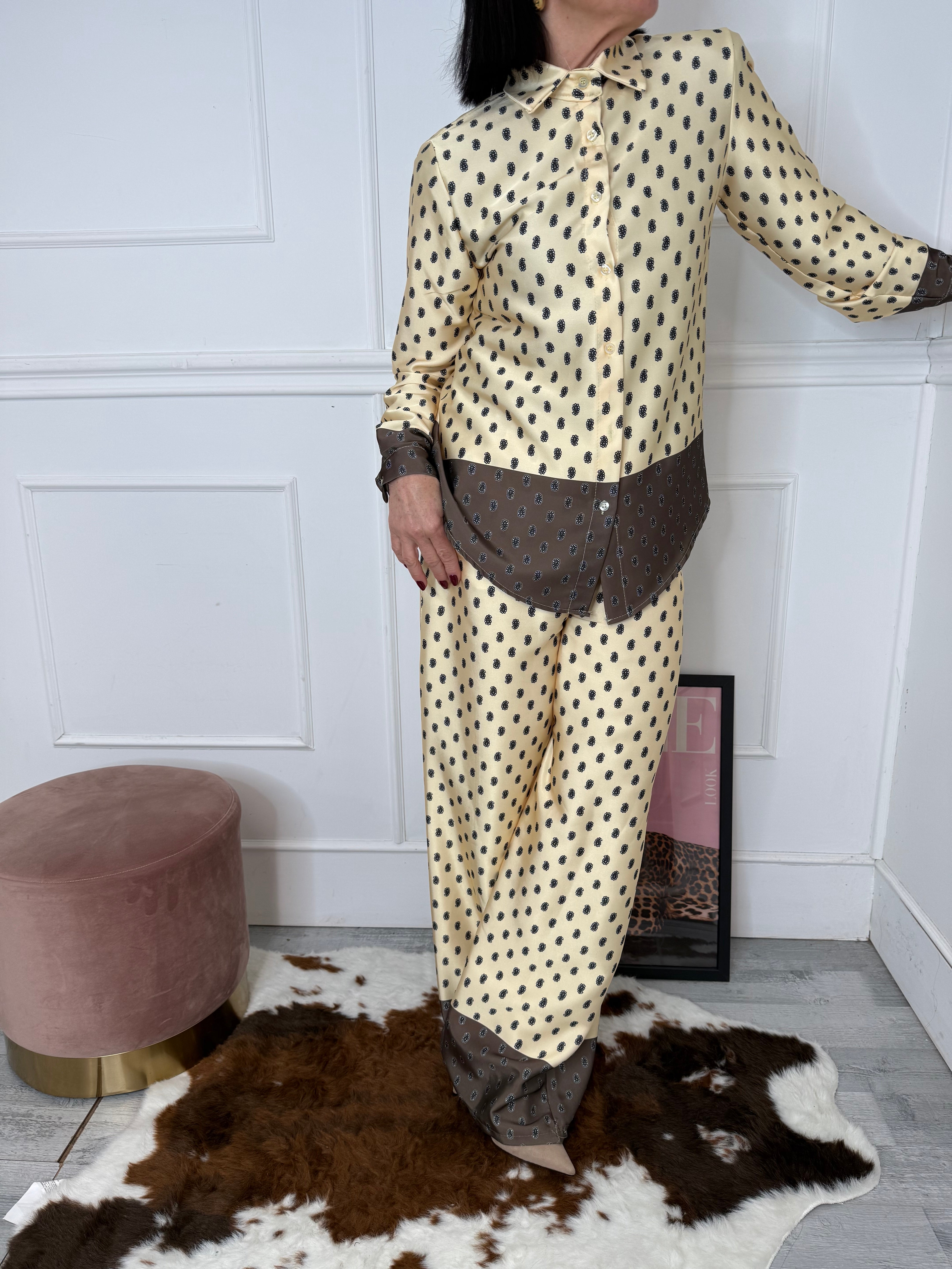 Completo India Giallo