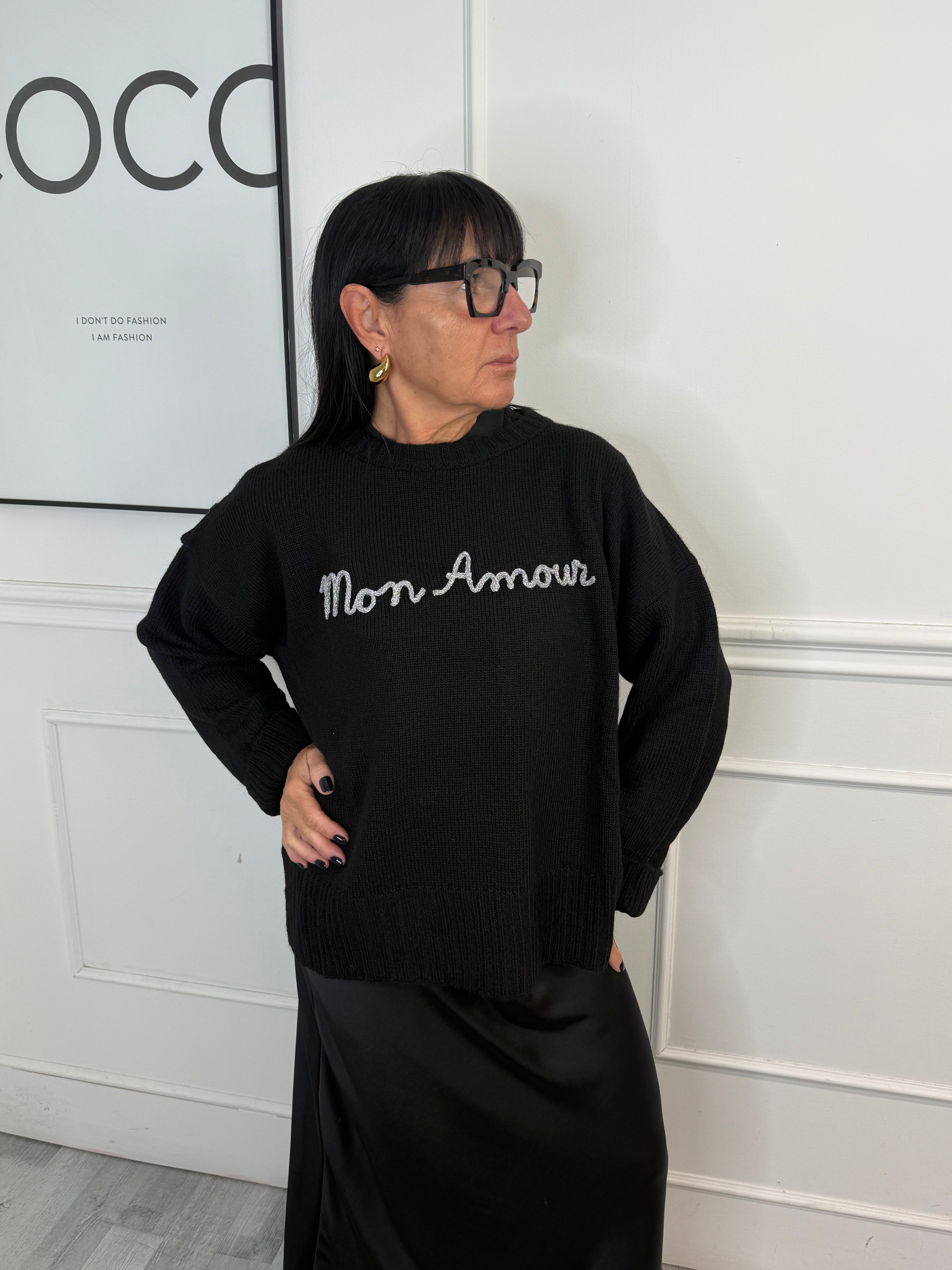 Maglia Mon Amour Nera Kontatto