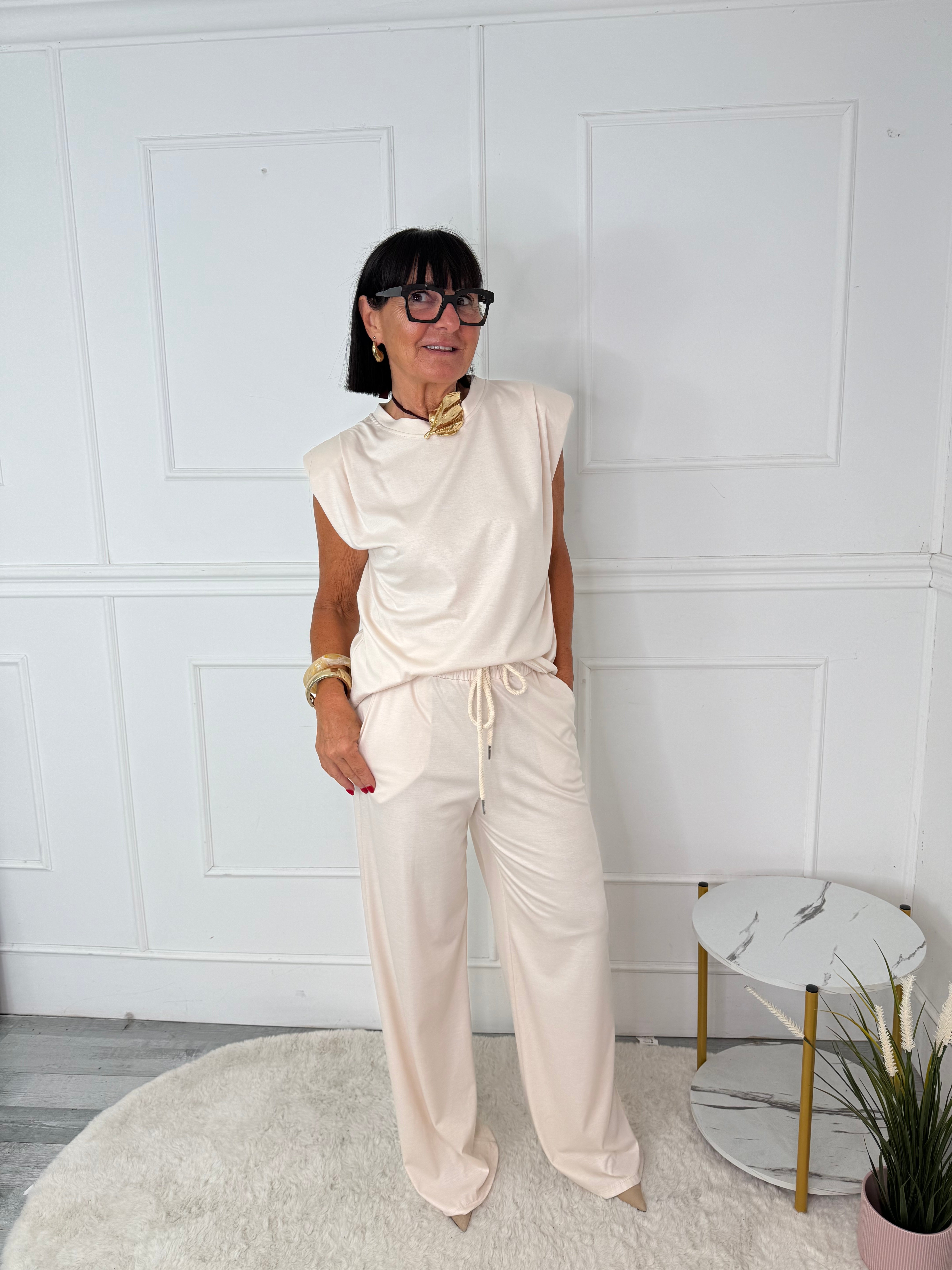 Completo Giulia Beige
